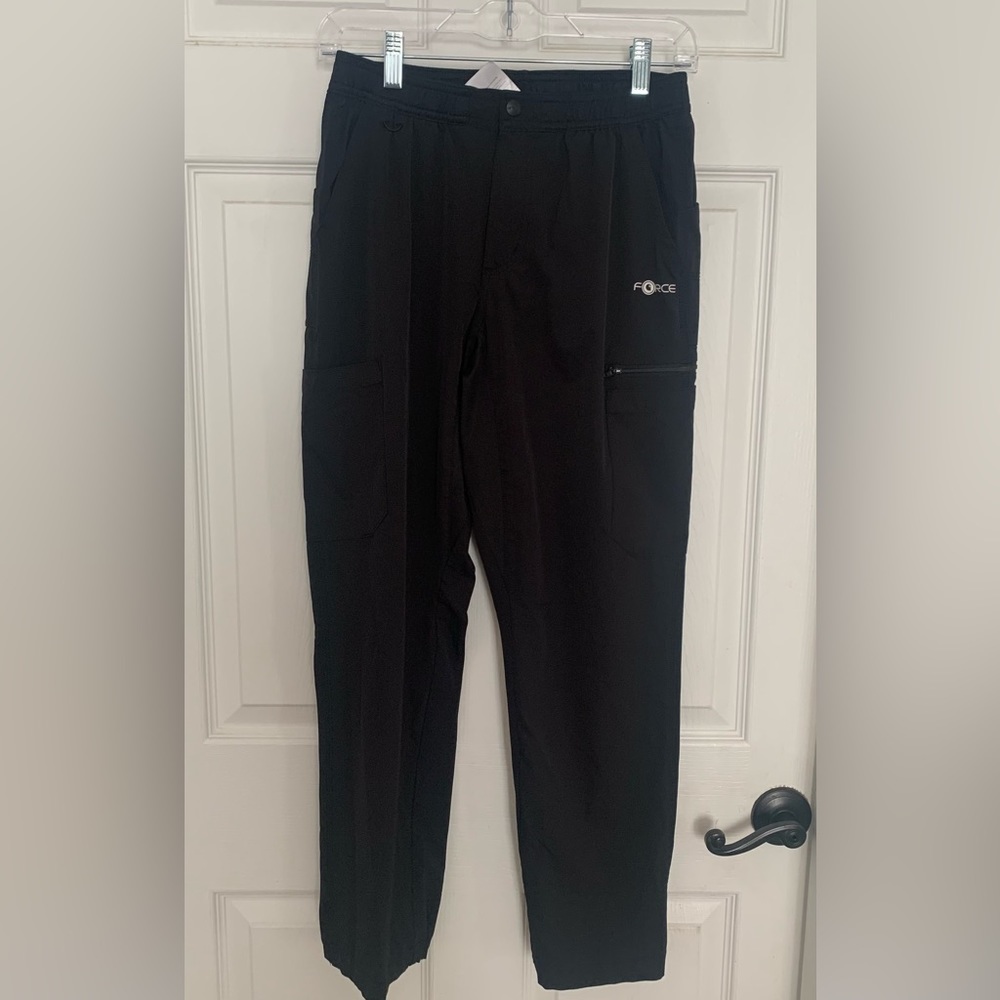 Carhartt “Force” Scrub Pant Size - Small (short)